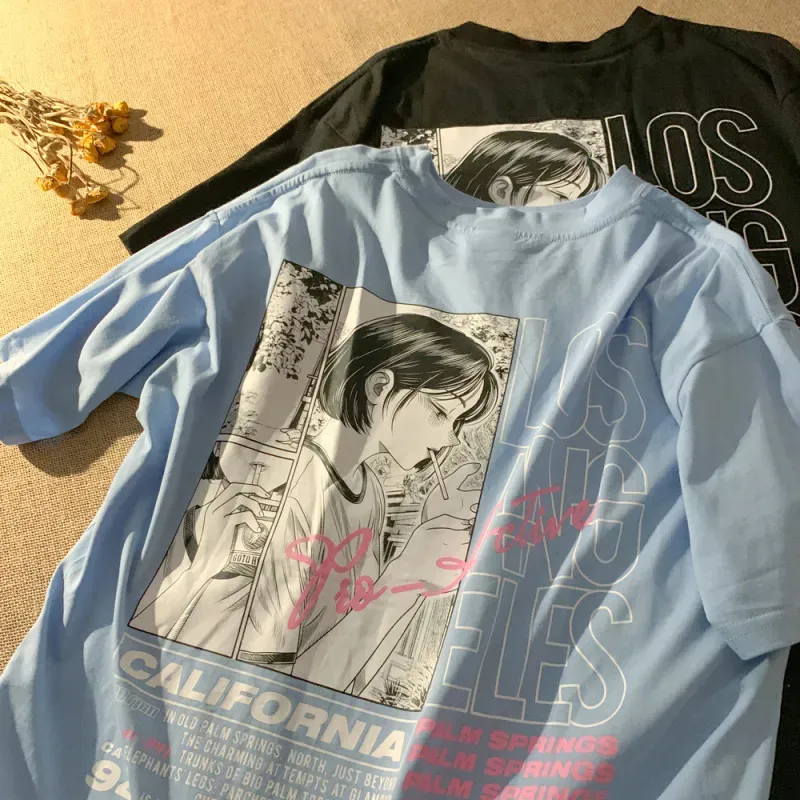 Hip Hop T-shirt pour hommes Anme Girl Smoking Lettre Imprimé T-shirt unisexe à manches courtes Été Harajuku T-shirt Streetwear Tops 220708