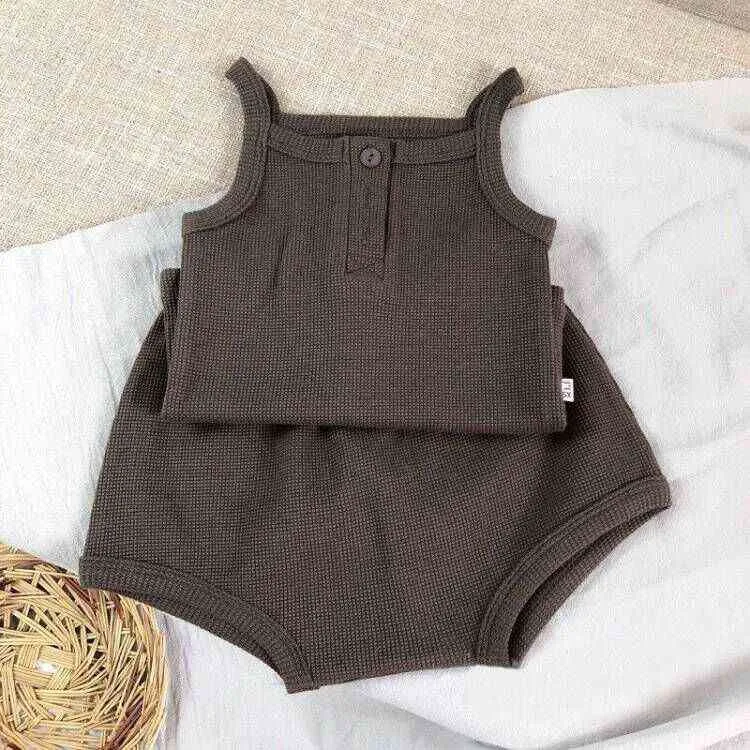 Nouveau-né bébé vêtements été filles tricoté camisole haut garçon bébé gaufre gilet triangle shorts décontracté costume pour enfants G220521