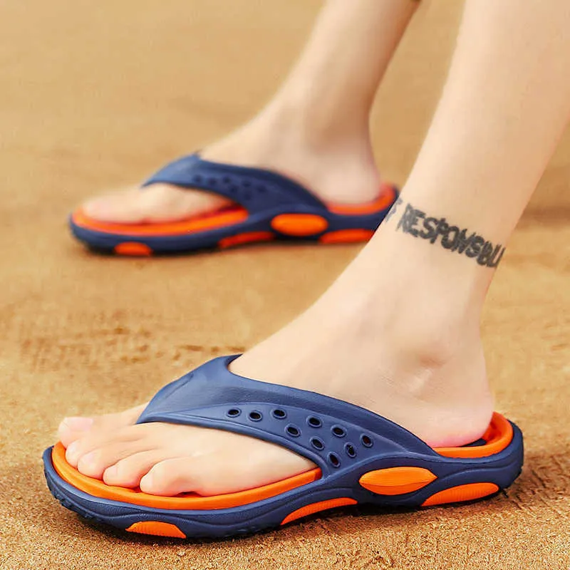 Top Summer Casual Beach Shoes Men Outdoor Non-slip Slippers Flip Flops Sandals New Lightweight High Quality House Slipper Designer Classic luxury