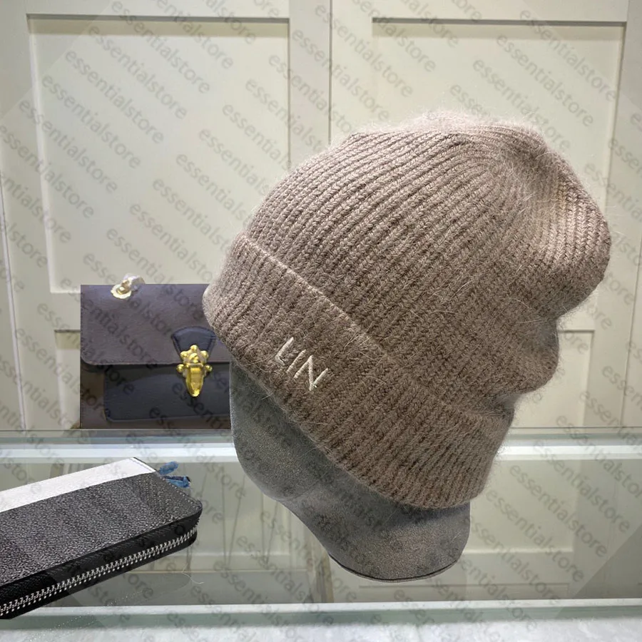 Wind Beanies Seeamed Cap For Woman Man Designer Skull Caps 브랜드 니트 비니 Fashion Street Hat2442