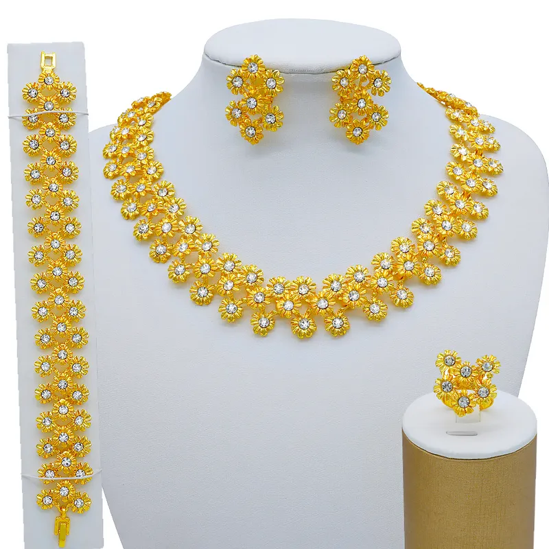 Dubai Donna Set di gioielli color oro Matrimonio africano Regali nuziali l'arabo saudita Collana Bracciale Orecchini Anello Set di gioielli 220922