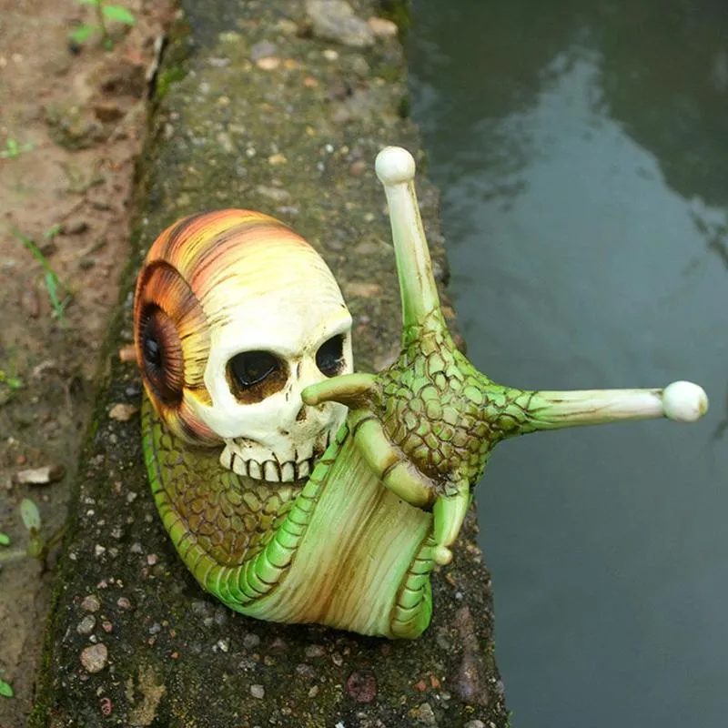 Ślimak rzeźba gotycka dekoracja ślimak na patio Halloween figurka rzemieślnicza horror szkieletowy ozdobna dekoracje 2205248413170