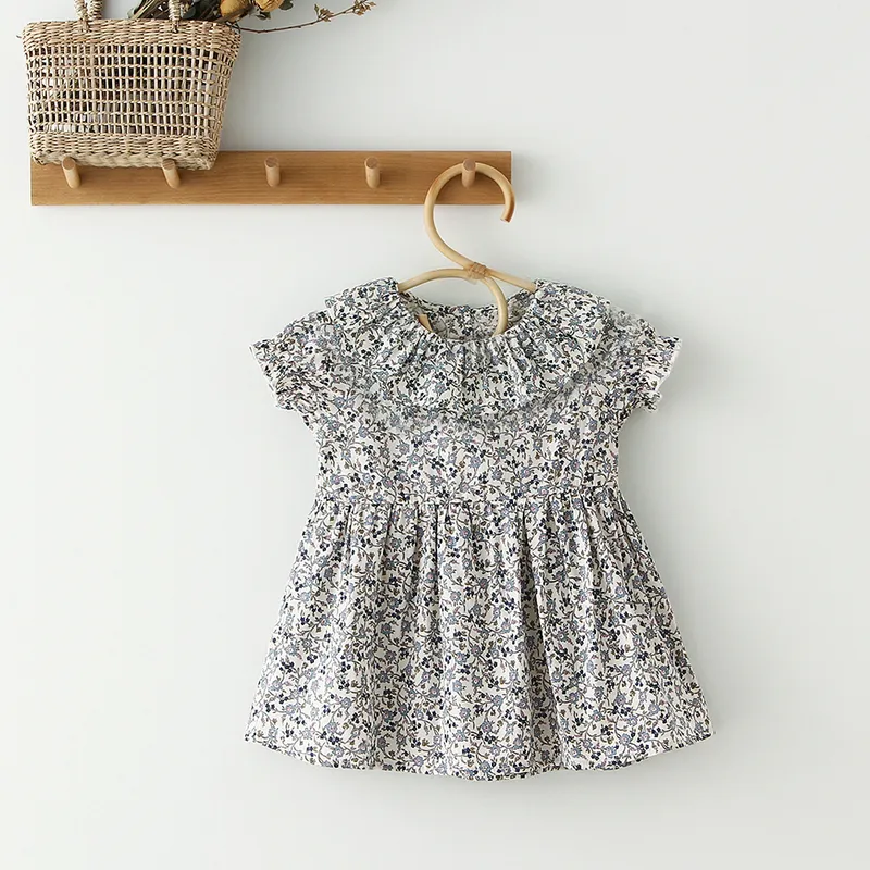 Criança de meninas bebês vestidos de verão Crianças Criando azul algodão floral Vintage Vestido vestido de princesa de verão para meninas 220707