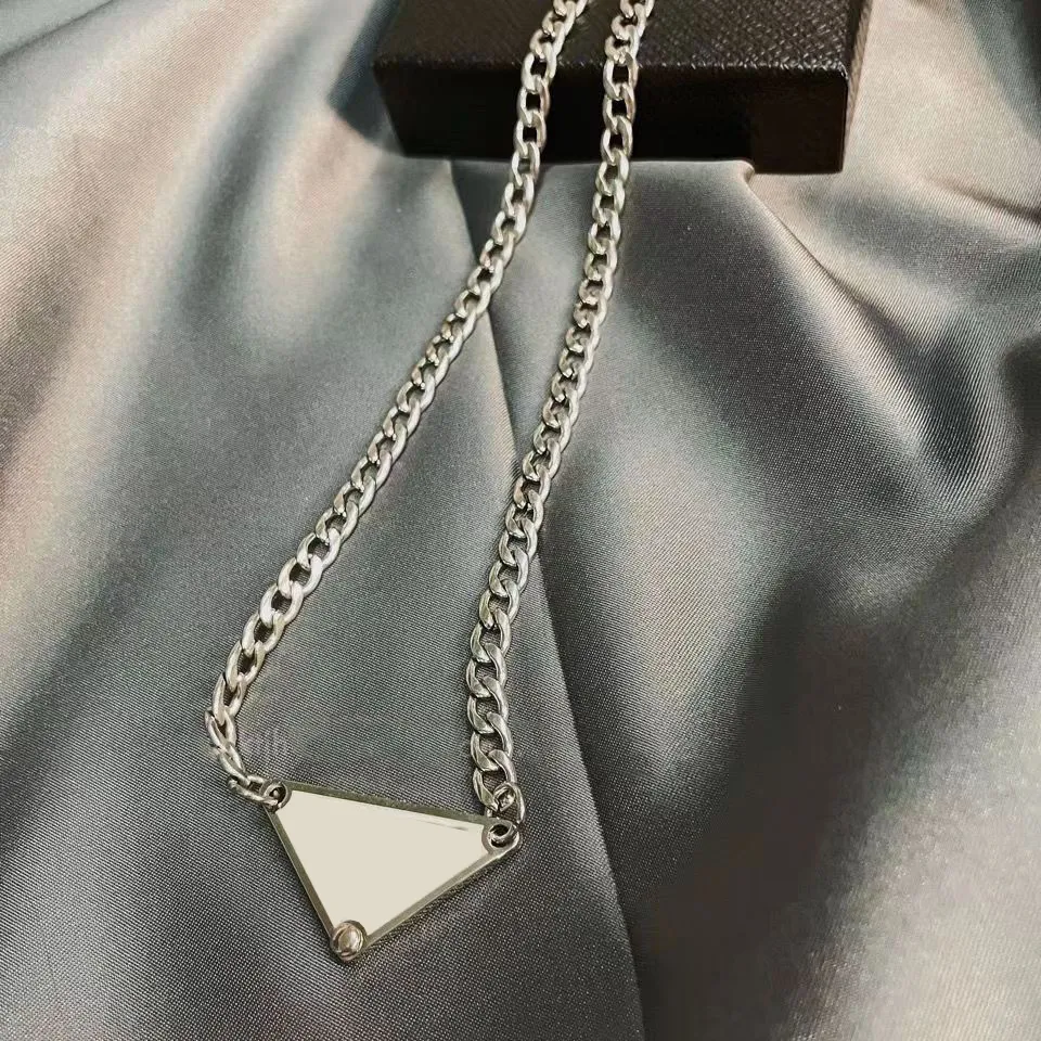 Mens Woman Pendant Necklaces Buckle Link Necklace Chain Silver Man Womens Unisex Bracelets Jewelry Black White Colors290f