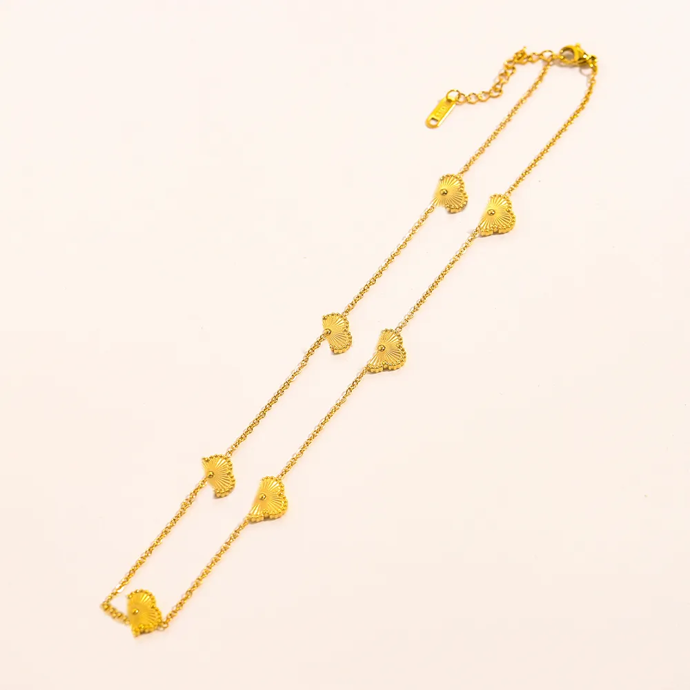 Novo estilo europa américa moda feminina design colar 18k banhado a ouro aço inoxidável colares gargantilha corrente carta pingente wedd246x
