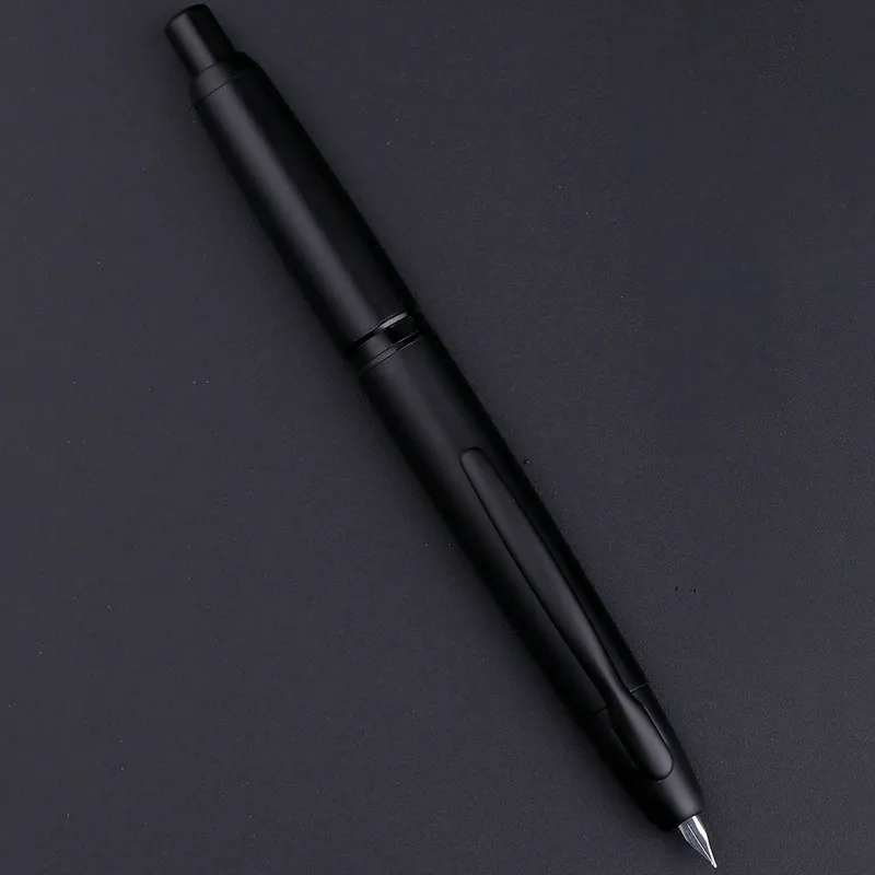 MAJOHN A1 Pressa Penna stilografica Penna di inchiostro in metallo a grasso retrattile con convertitore la scrittura di regali Penne opache nere 220811