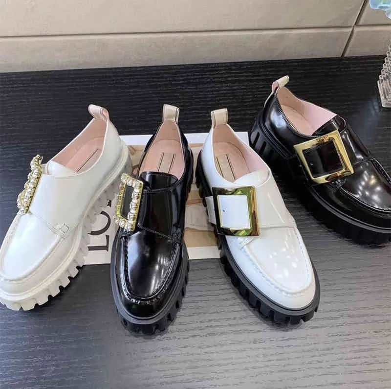 Dress Shoes Loafers Lady Sandals Luxury Rhinestones Square Buckle Small Leather Shoes Designer Casual Women Platform Shoes Office 220408