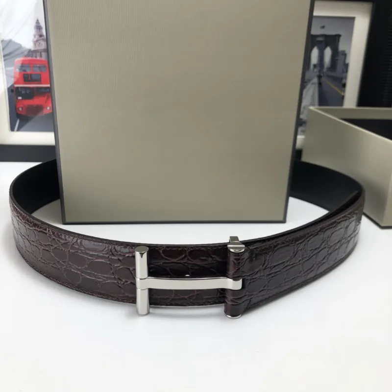 Riemen nieuwe heren zakelijke accessoires riem grote letter buckle mode dames hoogwaardige luxe ontwerper 3a lederen riem