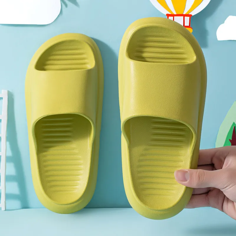 Kinderlippers schoenen zomer badkamer strandschoenen kinderen jongens meisjes meisjes baby zachte zool antislip 220701