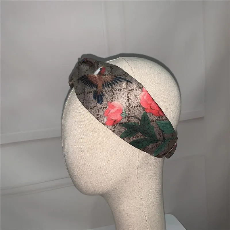 Designer Haarband Sieraden Vrouwen Hoofdbanden Hoofddeksels Dames Klassieke Bloem Hoofdband Meisjes Elastische Sport Retro Hoofd Tulband Headwrap274l