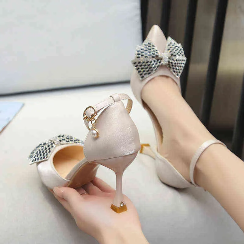 Rimocy mody Crystal Bowtie pompki dla kobiet nowe paski kostki cienkie obcasy buty imprezowe Kobieta wskazana palca seksowna wysoka pięta 220528