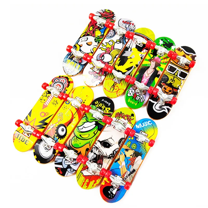 Aluminum Alloy Mini Finger Skateboards Unti smooth board Boys Toy Skate Tech Truck Party Favors Gifts 220608