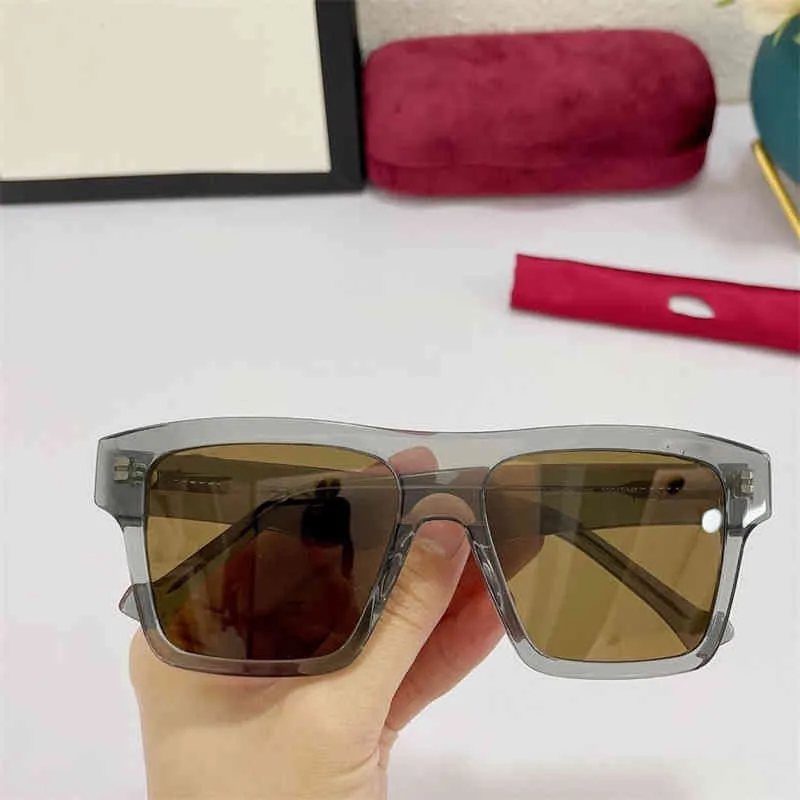 2024 10% di sconto sul designer di lusso Nuovi occhiali da sole da uomo e da donna dal 20% di sconto sulla versione di moda Hot Personalized Box Net Red Same Small Frame