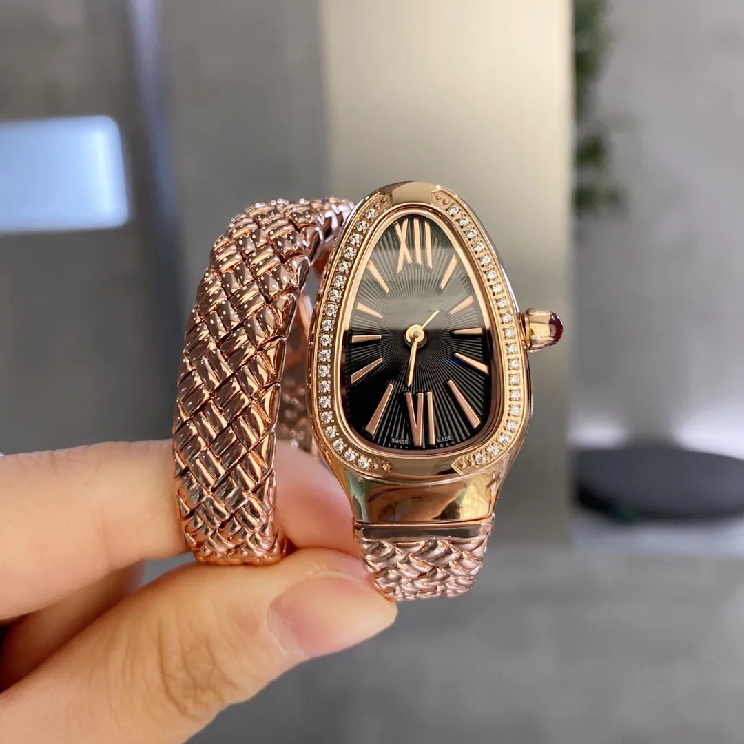 Luxury Designer Watches Watch for Woman Serpentine Diamonds Internt Memory Spring Material282f