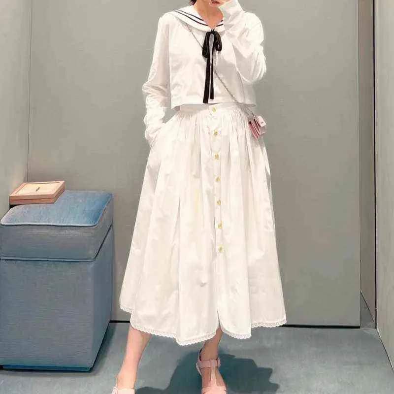 白い大きなスカート刺繍縫製シングル胸シャツ汎用性の高いルーズな新しい夏のスタイル