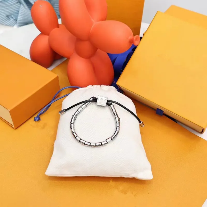 Nueva joyería de marca italiana, collar con cuentas de letras plateadas, pulsera de calle a la moda para hombres y mujeres, regalo de cumpleaños 242b