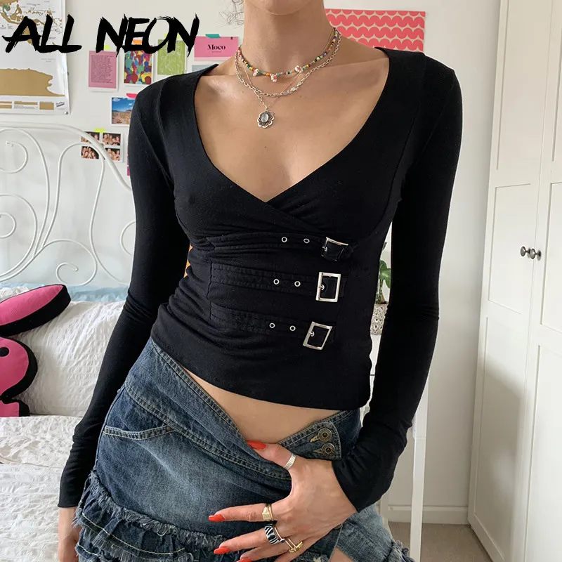 ALLNeon E-girl Streetwear V-neck Black Long Sleeve Crop Tops Grunge Aesthetics Gothic Buckle Trim T-shirts Criss-Cross Tees 220408