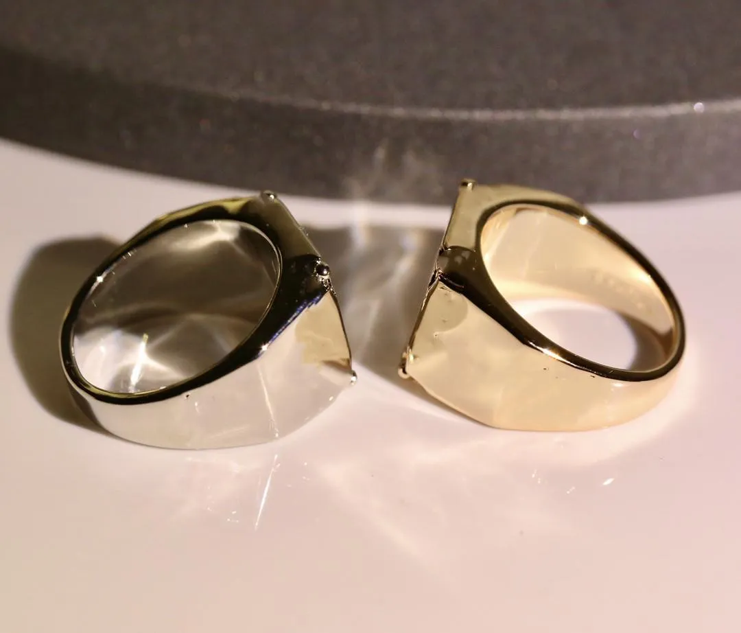 Nieuwe Titanium Staal Brief Paar Ring Mode Trend Bloem Hoge Kwaliteit Vergulde Ringen Sieraden Supply 298C