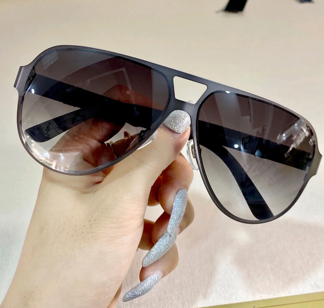 Homens piloto óculos de sol gradiente metal marrom quadro óculos de sol tons sonnenbrille envoltório occhiali da sole óculos uv com box230m