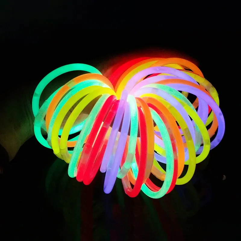 50100 Stück Glow Safe Stick Halskette Armbänder 7 Farben fluoreszierend für Event Festliche Party Konzert Dekor Neonlicht 220812