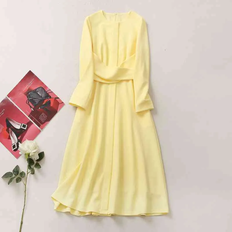 الفساتين غير الرسمية شارع التنورة في أوائل الخريف الخريف جولة الرقبة الخصر مغلق فستان أصفر بأكمام طويلة