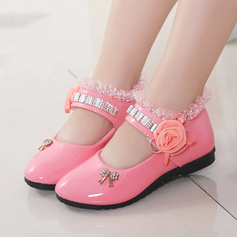 Çocuk Zarif Prenses PU Deri Sandalet Çocuk Kız Gelinlik Parti Boncuklu Ayakkabı Kızlar Için 220409