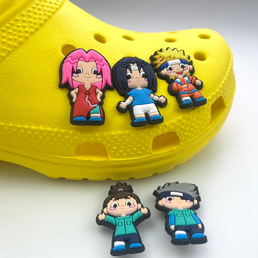 En gros Anime Doux Pvc Croc Chaussure Charme Accessoires Décoration Boucle pour Sabot Bracelet Bracelet Parti Cadeau Faveurs