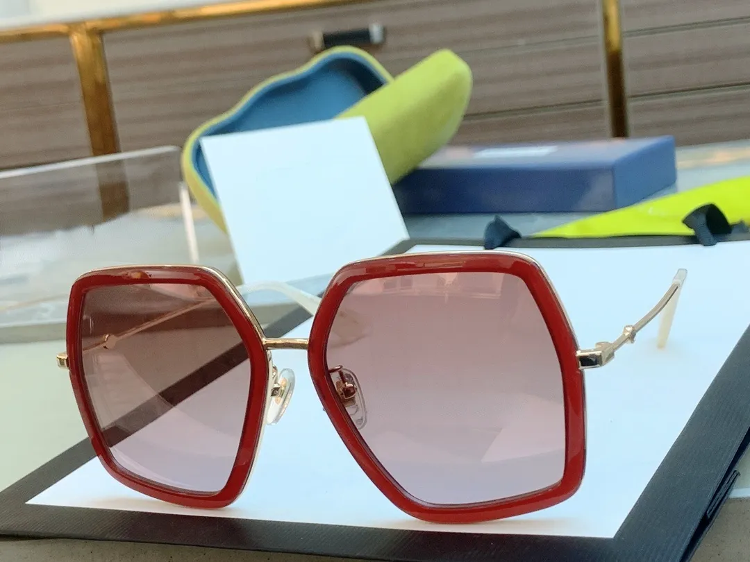 Óculos de sol da moda de alta qualidade Super Popular All-Match Irregular Óculos de sol poligonais Grande quadro confortável pernas finas face pequena g0106s