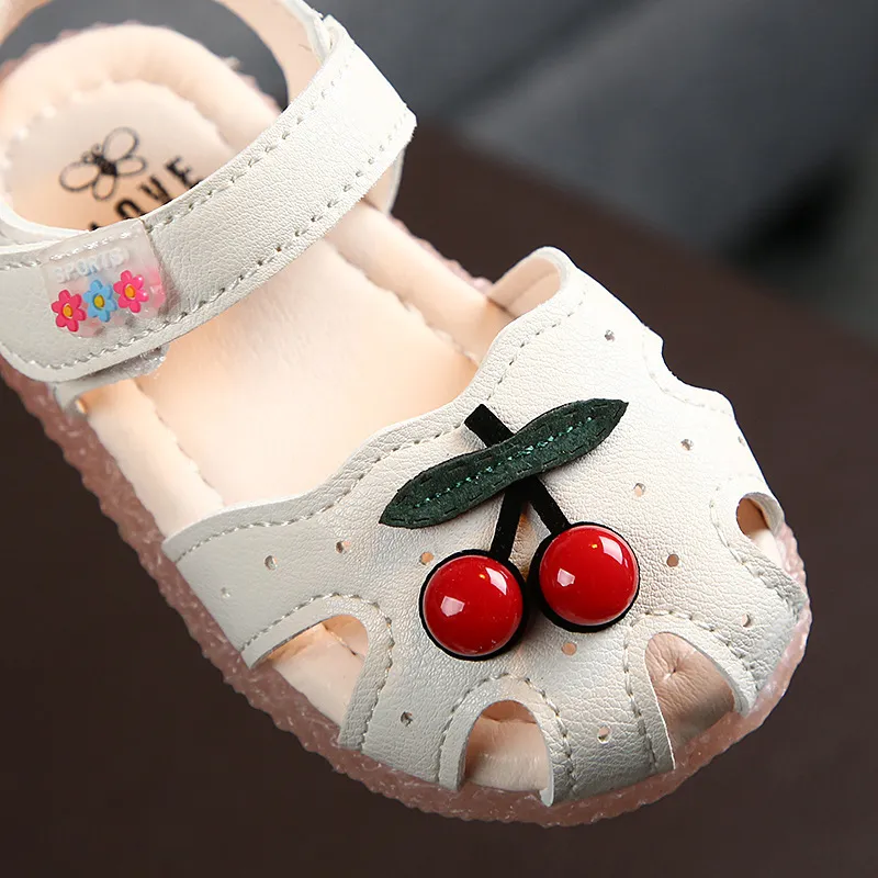 Summer Baby Sandals for Girls Cherry Closed Toe Toddler Infant Kids Princess Walkers Little Shoes Size 1530 220621