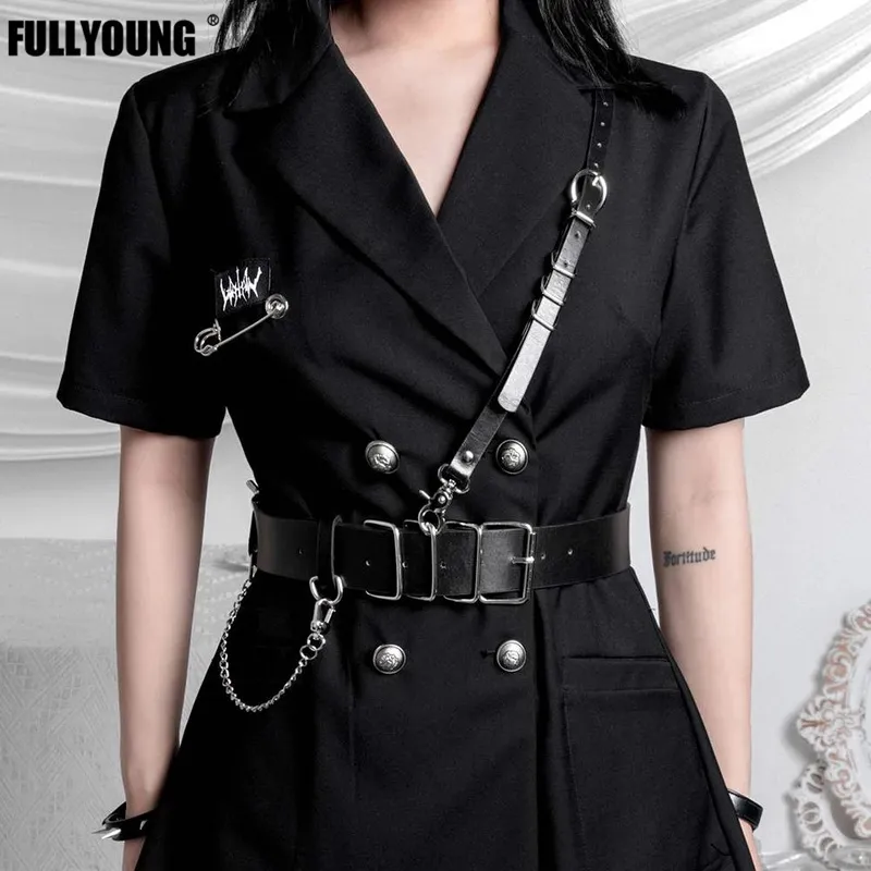 Cinturón femenino de lujo a la moda, cadena de arnés de cuero negro, corsé gótico, vestido con personalidad para mujer, combina con todo 220624