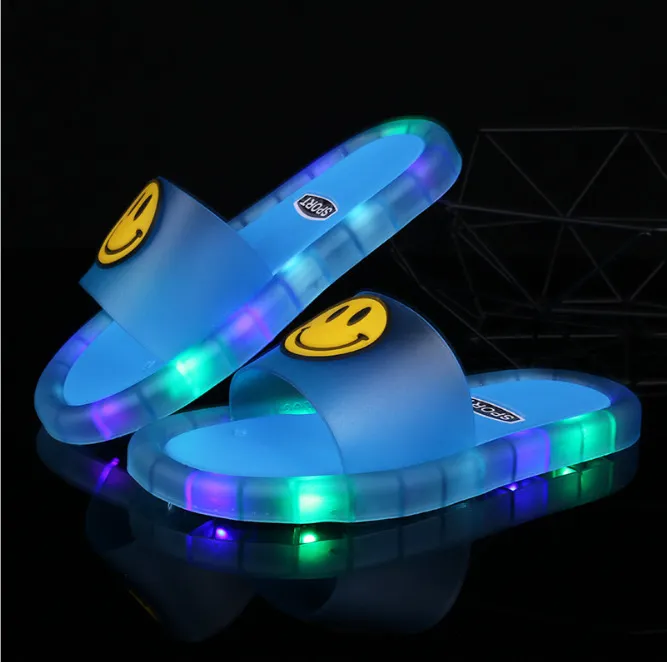 Light Up Slippers Children LED Kids Baby Bathroom Sandals Shoes for Girl Boys Flip Flops Toddler 220618