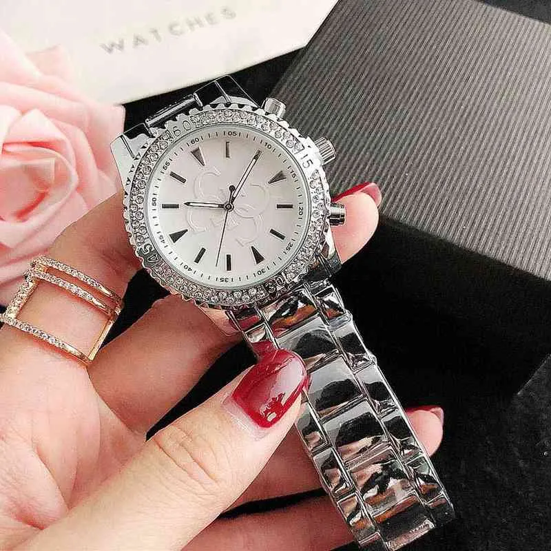 Montre de marque femmes fille diamant grandes lettres Style métal acier bande Quartz montre-bracelet GS 45255h