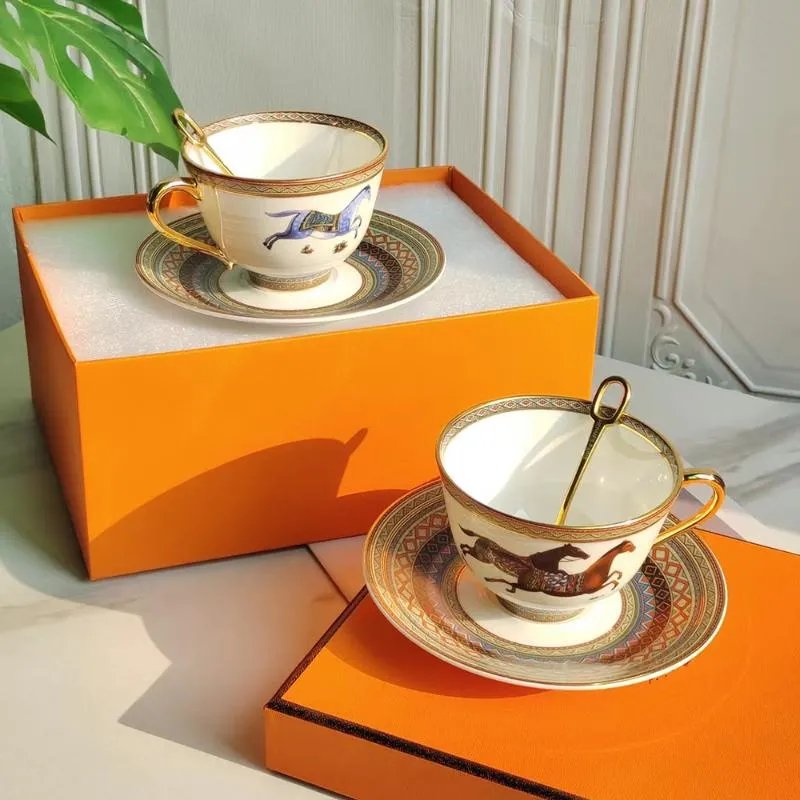 Cups Saucers & Horse Coffee Set Ceramic Mug Porcelain Teaware Luxury Gift Bone China Wedding Decoration Drinkware237j