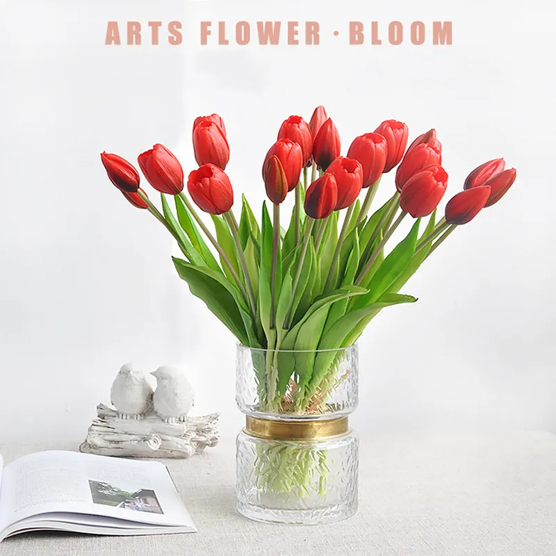 5 unids / ramo de silicona de lujo real touch tulipanes hogar decorativo planta artificial sala de estar decoración de mesa jardín de Navidad 220408