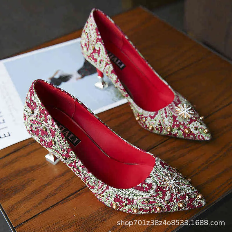 Cérémonie adulte rouge talons hauts chaussures de mariage chinois mince bouche peu profonde robe de femme unique pointu 220506