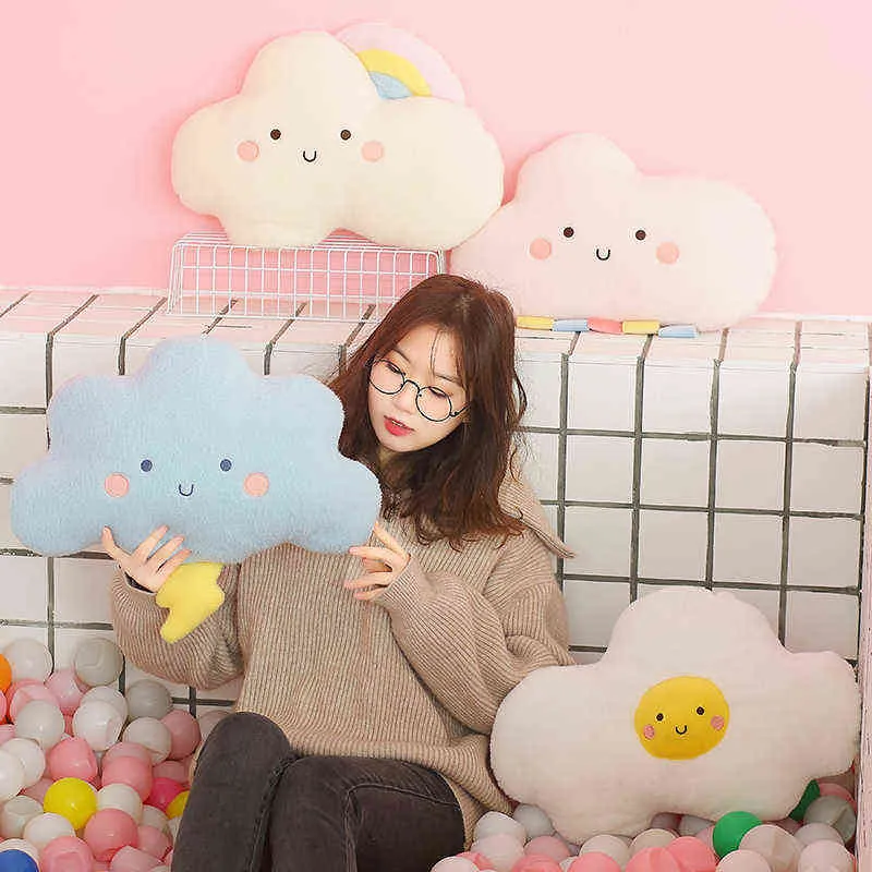 CM Happy Clouds Plush Cushion PP Cotton Filled Rainbow Sun Rain Lightning Cloud Decorating SOFA POOL BARNS RUM J220704