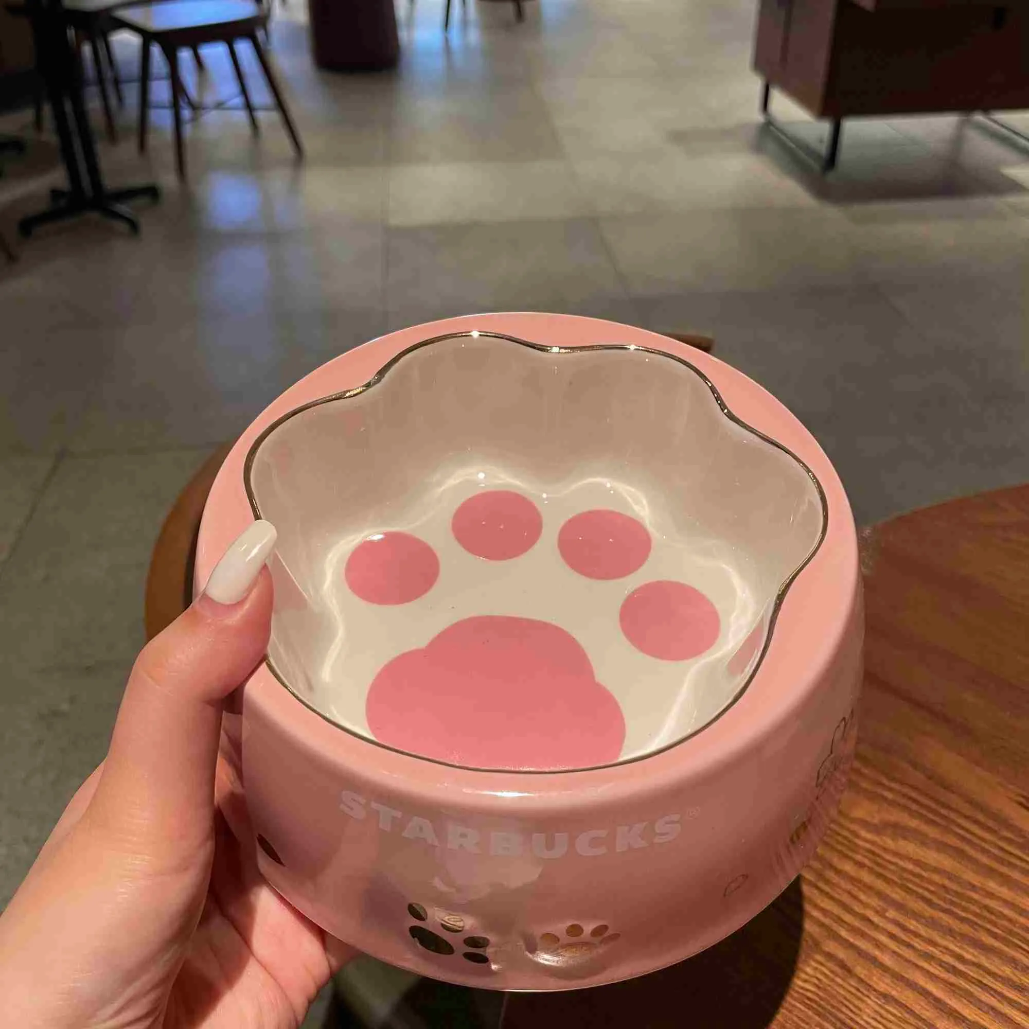 Starbucks Pet Bowl Spot Cherry Blossom Pulverkatze Klaue Schüssel Trinkwasserschüssel Keramik Katze und Hundeprodukte
