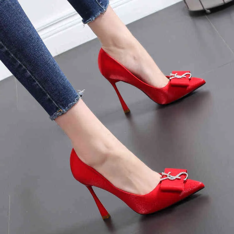 2022 Spring Designer Sexy Women Shoes Salto Alto Stiletto Red Wedding Pumps Pointed Cetin High Heals Fashion Party Casual Shoes G220425