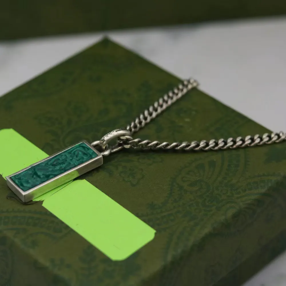 22SS 주얼리 925 실버 g 편지 녹색 에나멜 펜던트 목걸이 남자와 여자 패션 팔찌 휴일 선물 274I