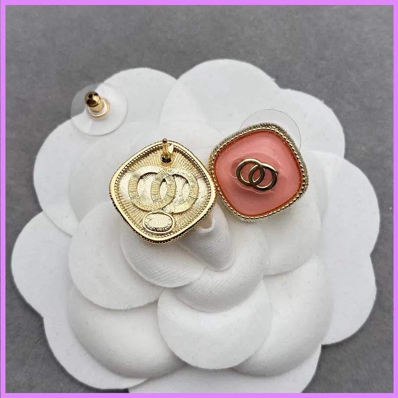 Dames Gouden Oorbellen Designer Sieraden Womens Emaille Earring Pink Leuke Dames Oorjaren voor Party Mens Gifts Classic D223211F
