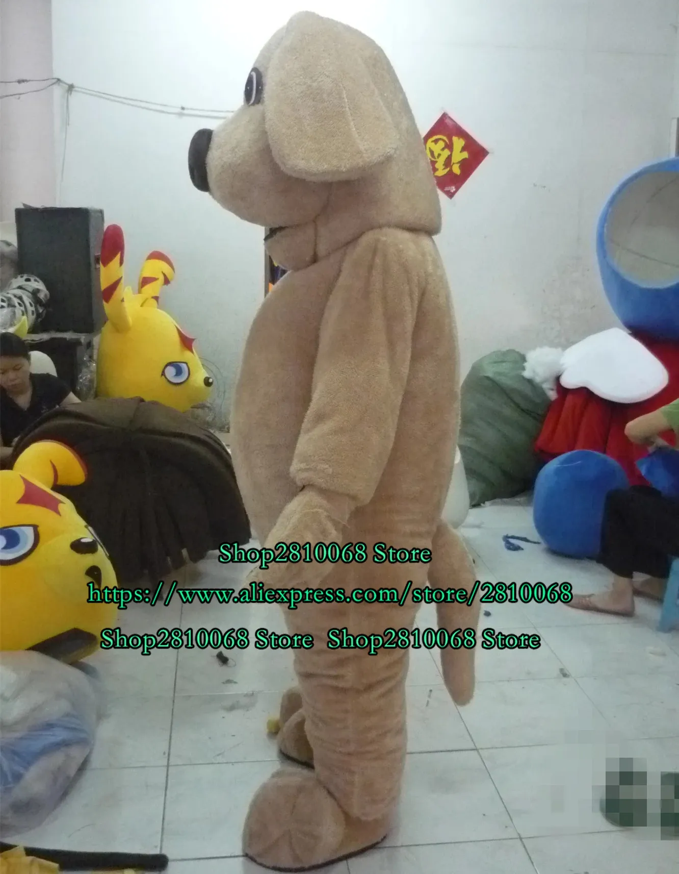 Mascot poupée Costume Dog Mascot Costume Costume Jeu Fancy Robe Adulte Taille Dessin animé Play Jouer Halloween Carnaval Advertisement 1233