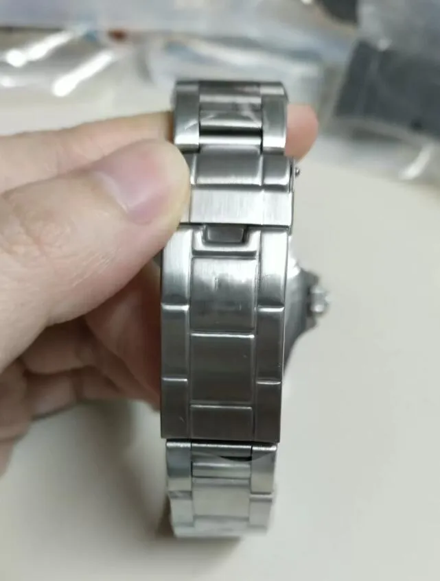 Wysokiej jakości vintage Man Watch Data Zegar Mechaniczny ruch automatyczny zegarki ze stali nierdzewnej 40 mm czarna twarz twarda szklana retr2540