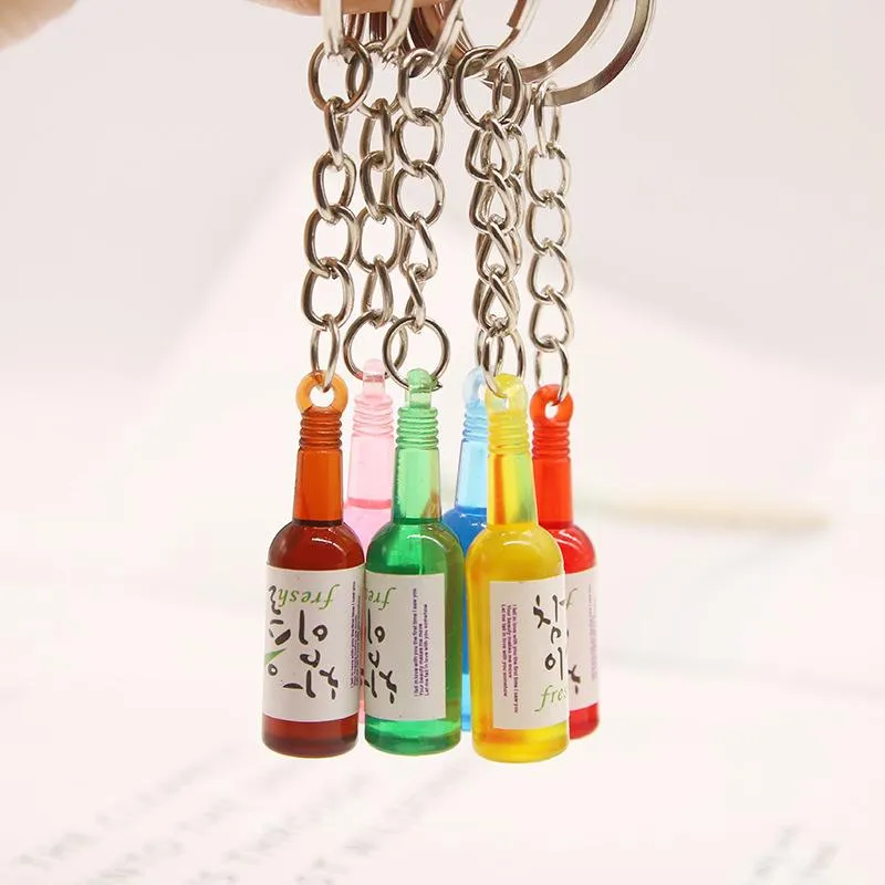 Porte-clés coréen Simulation mignon minuscule bouteille de Soju porte-clés résine bière boisson porte-clés femmes bibelot bijoux ami voyage cadeau Souve236F