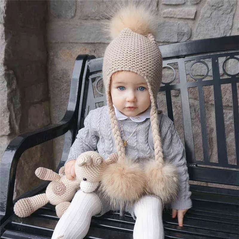 Stickad baby hatt med tre riktiga päls pompom barn beanie pojke flicka naturlig tvättbjörn päls boll barn mössa söt riktig päls hatt j220722