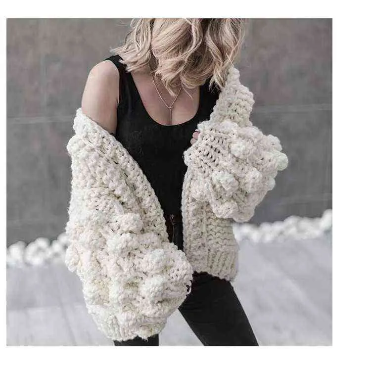 기질 통근 느슨한 짧은 겨울 스타일의 순수 손 짠 볼 랜턴 슬리브 스웨터 재킷 여자