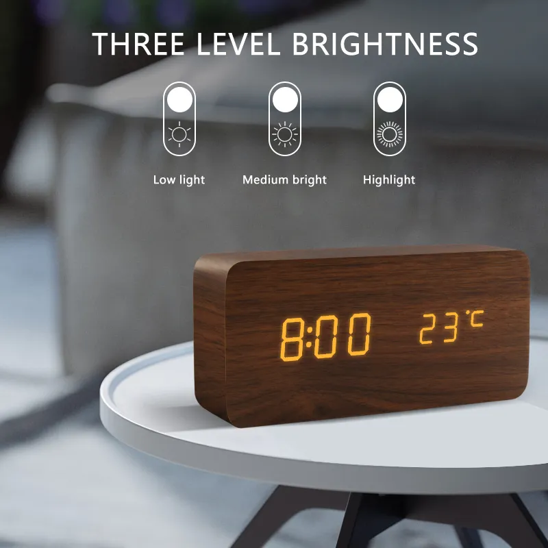 Sveglia LED Orologio da tavolo in legno Controllo vocale Legno digitale Despertador Orologi da tavolo elettronici alimentati USB / AAA 220329