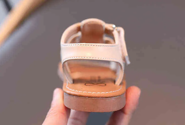 2022 été nouveaux enfants tissés sandales enfants mode chaussures décontractées à bout ouvert coréen à semelles souples chaussures de plage non-silp bébé filles G220523