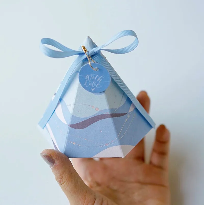 Geschenkdoos Pyramid Wedding Gunsten snoepbaby shower chocolade papier met lint es verpakking kleine es voor cadeaus 220427