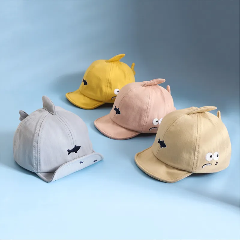 Śliczny haft rekina Baby Baseball Cap Spring Summer Infant Hat Soft Brim Botton Toddler Girl Chłopiec Caps Beach Hats 220611