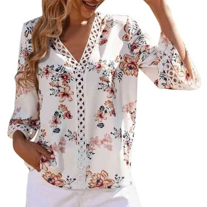 Summer Blus Women Topps Hollow Out Beach Wear Floral Print Guipure Spets Insert Trumpet Mid Long Sleeve Fashion Prints Blus l220705